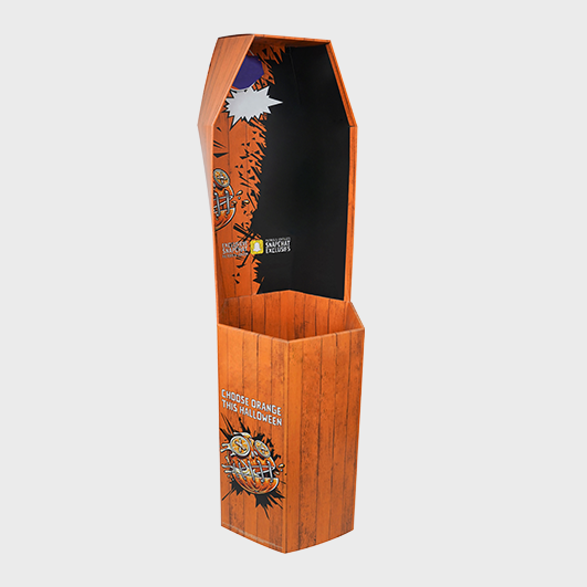 Displays - Fanta dumpbin